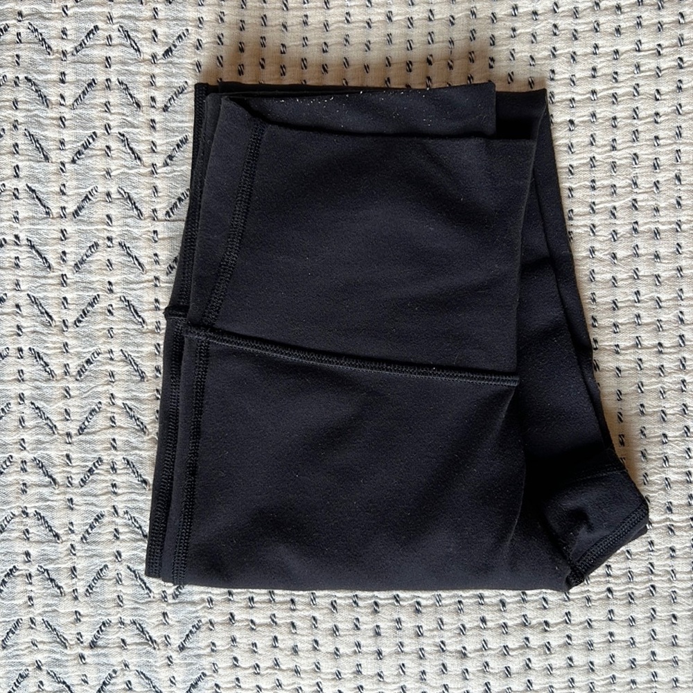 Lulu lemon leggings. Size 4.